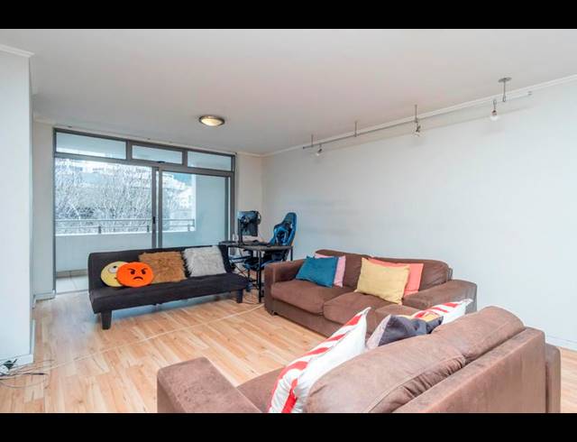 2 BEDROOM PROPERTY TO RENT IN CLAREMONT